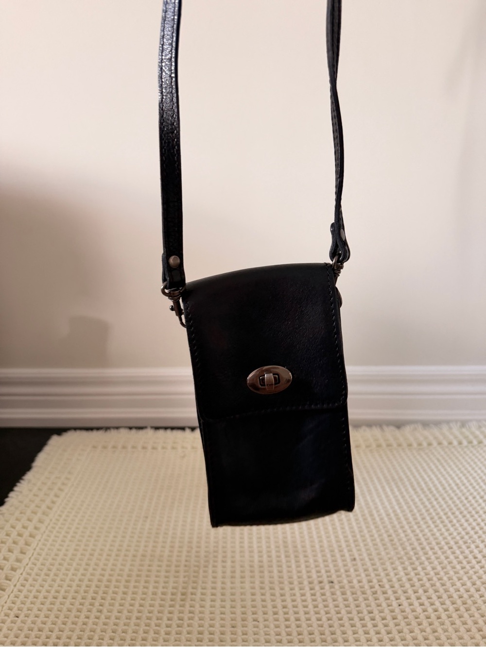 Patricia Nash Rivella Phone Crossbody
